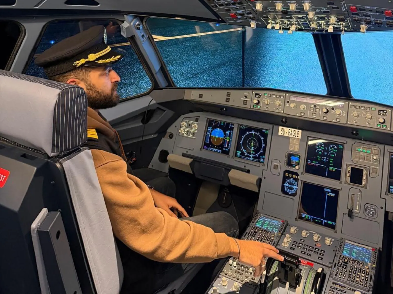 Adults premium Airbus A320 simulator package